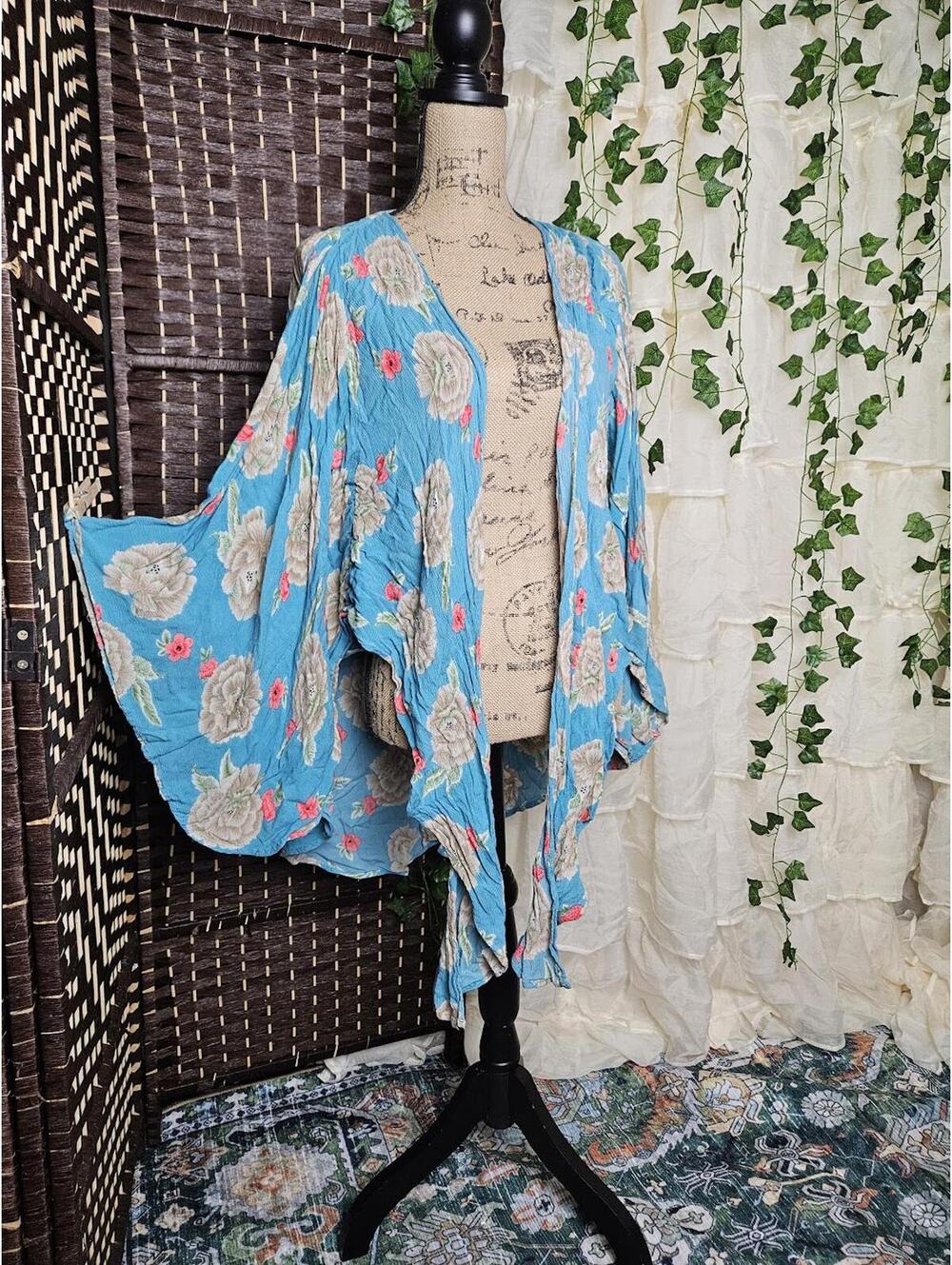 Lightweight Blue Floral Kimono Cardigan Amuse Society